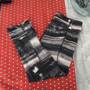 Under Armour Patterned Capri Leggings